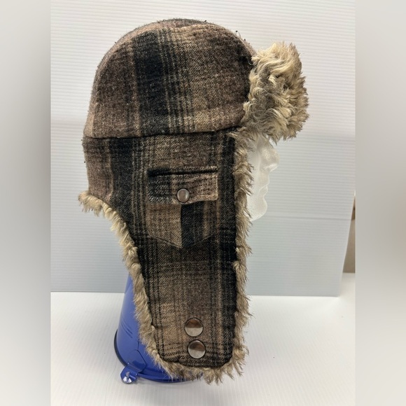 Woolrich Hunting Winter Trapper Hat Ear Covering Faux Fur SZ M Plaid - Picture 8 of 12